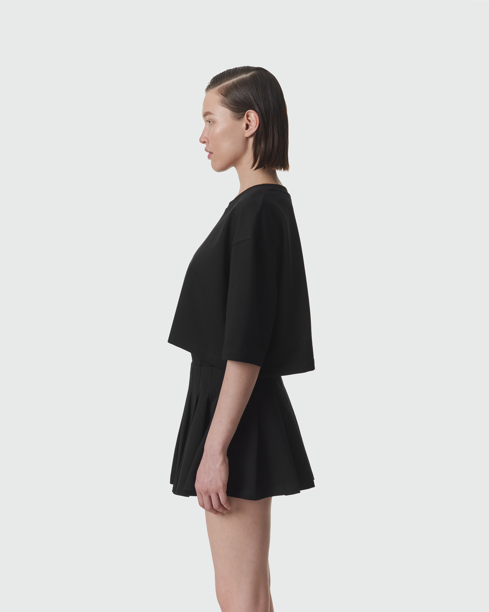 Футболка crop black