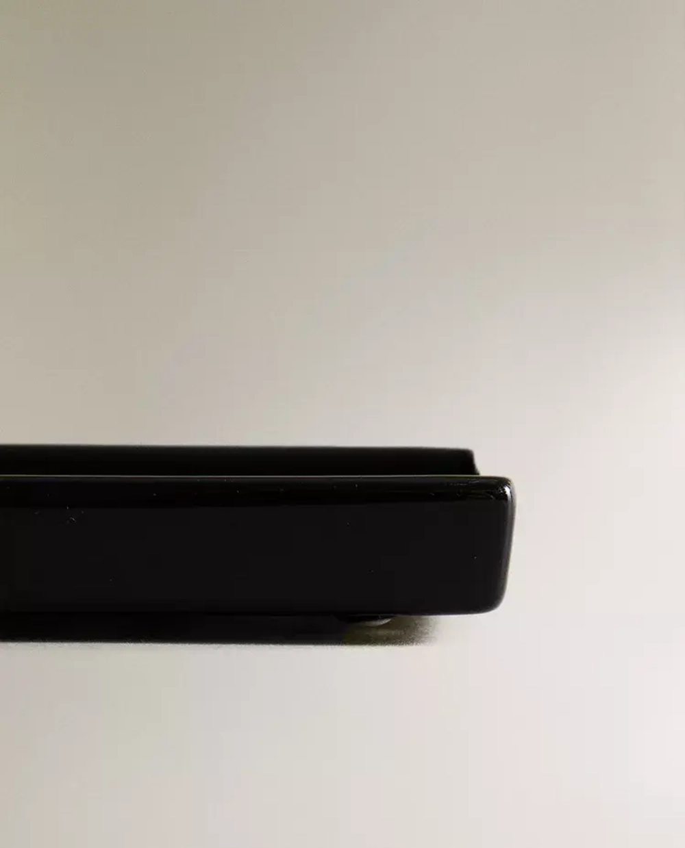 ZARA HOME ПОДНОС ДЛЯ ВАННОЙ ИЗ БЛЕСТЯЩЕГО ФАЯНСА, ЧЕРНЫЙ