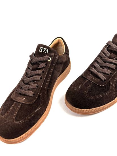 Кроссовки женские