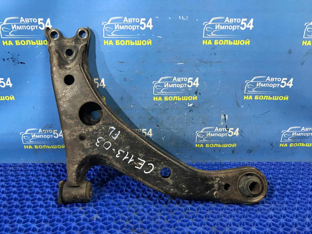 Рычаг передний левый TOYOTA SPRINTER 2000