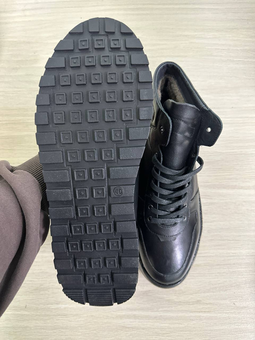 Ботинки женские(мех) 40р уценка_1333