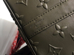 Сумка Louis Vuitton
