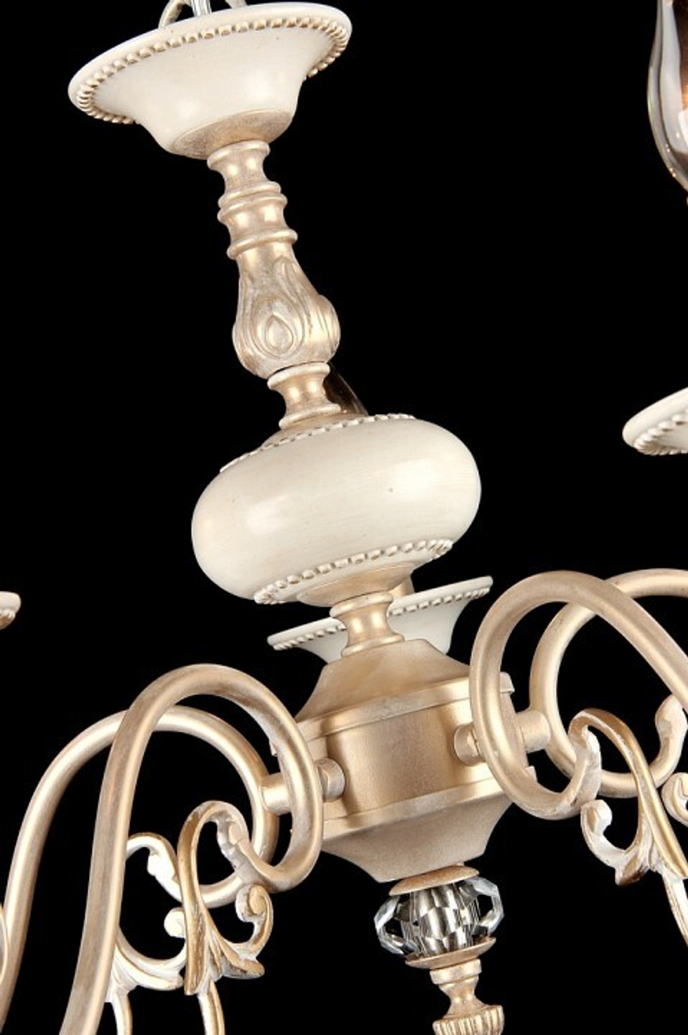 Подвесная люстра Maytoni ARM337-05-R
