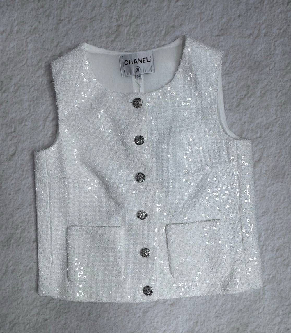 Жилет CHANEL
