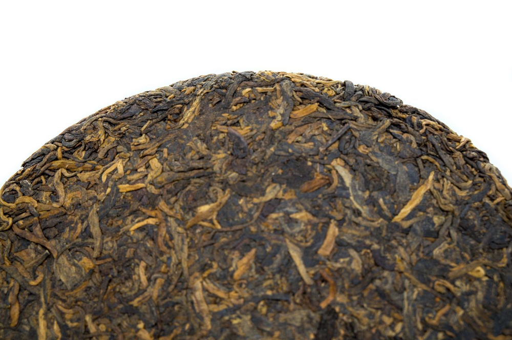 59307 Чай прессованный черный Пуэр Шу "Сэнчжун, Лао Вэй Дао" Старинный Вкус, ци цзы бин 357гр