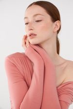 ТОП-БОДИ НА ОДНО ПЛЕЧО, ПУДРОВЫЙ РОЗОВЫЙ