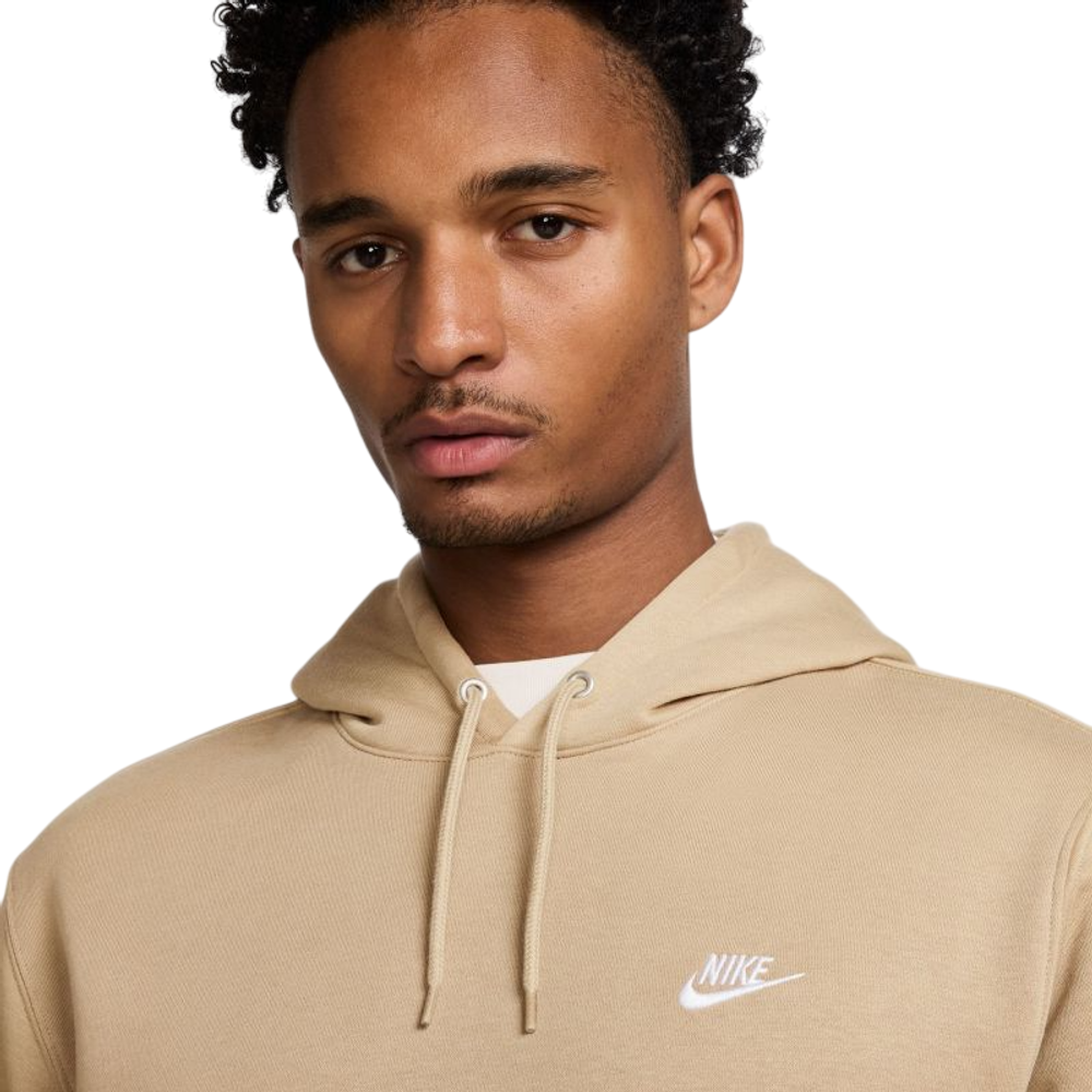Мужская теннисная кофта Nike Club Fleece Pullover - parachute beige/parachute beige/white