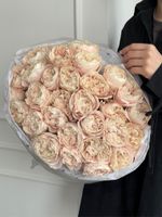 Гранд-букет из нежных одноголовых роз