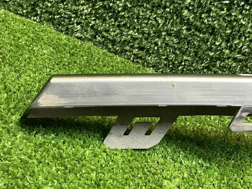 Молдинг переднего бампера Geely Atlas Pro (21-25)