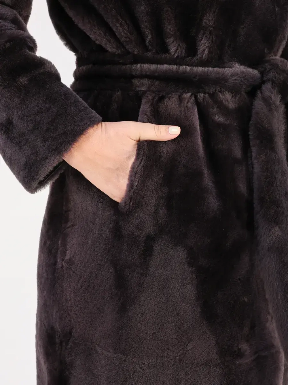 Дубленка зимняя шуба натуральная с капюшоном двухсторонняя