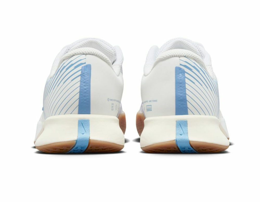 Женские теннисные кроссовки Nike Zoom Vapor Pro 2 - white/light blue/sail/gum light brown