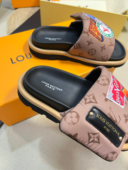 Louis Vuitton Pool Pillow Flat Comfort Mule