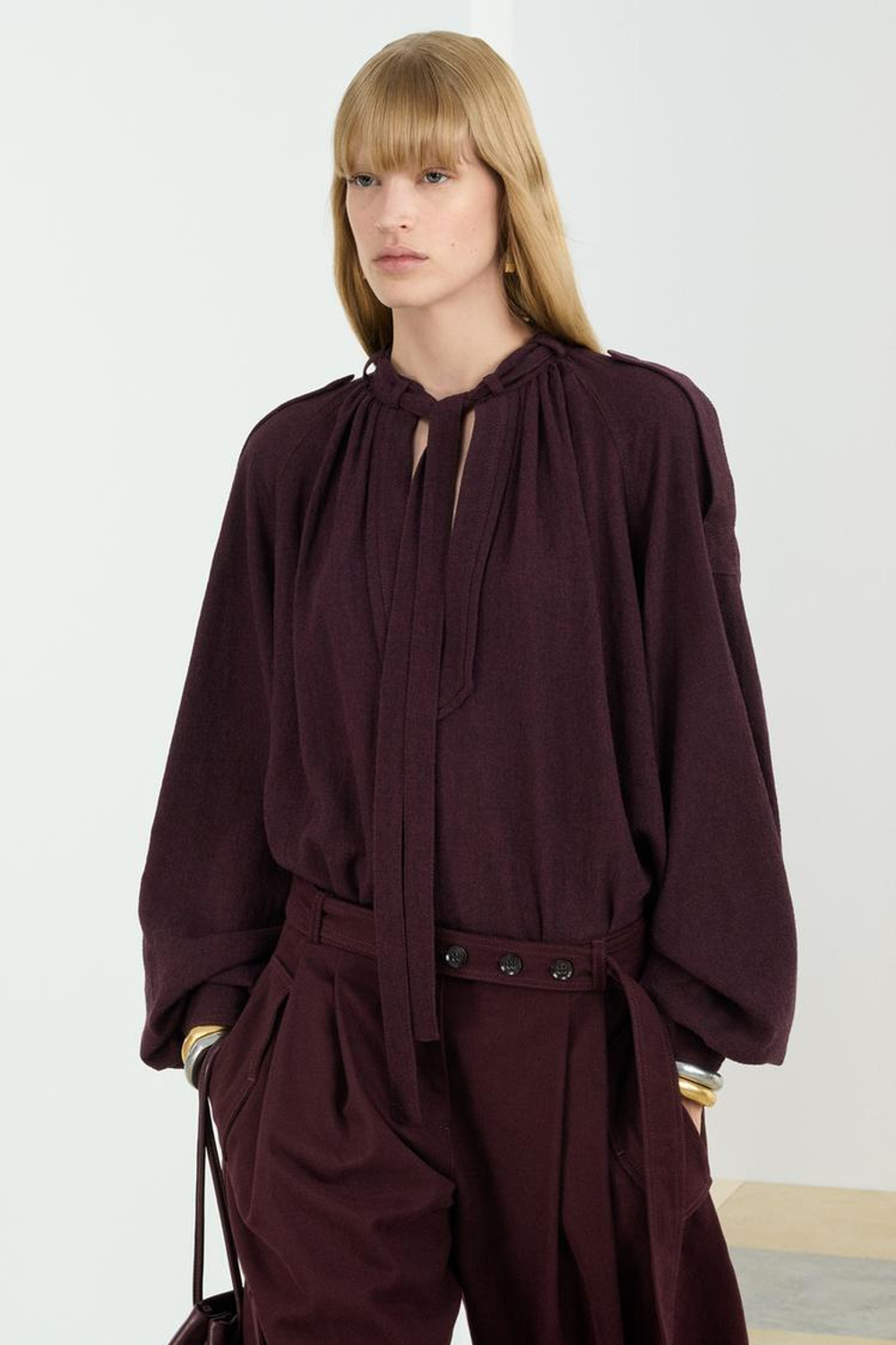 ZARA РУБАШКА С ВОРОТНИКОМ-ЛОДОЧКА, ТЕМНО-КАШТАНОВЫЙ