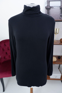 Джемпер Marks & Spencer черного цвета 50 размер