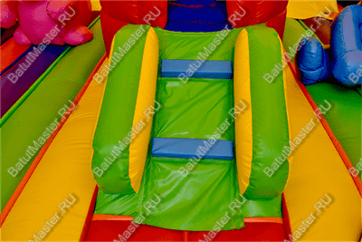Надувной батут "Зверята с крышей 3" со скалодромом, 10*6*5 м