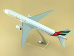 Модель самолета Boeing 777-300ER (М1:144, Emirates)
