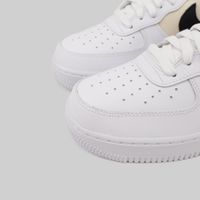  Кроссовки Nike Air Force 1 '07 LV8 EMB артикул:DM0109-100 - купить в магазине Дайс