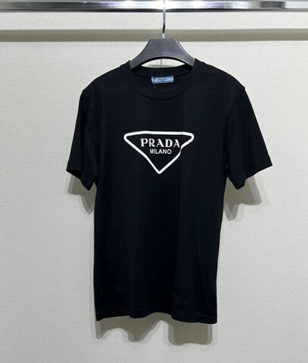 Футболка Prada