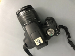 Canon 2000D Kit 18-55mm 3.5-5.6 IS II (3.000 кадров)