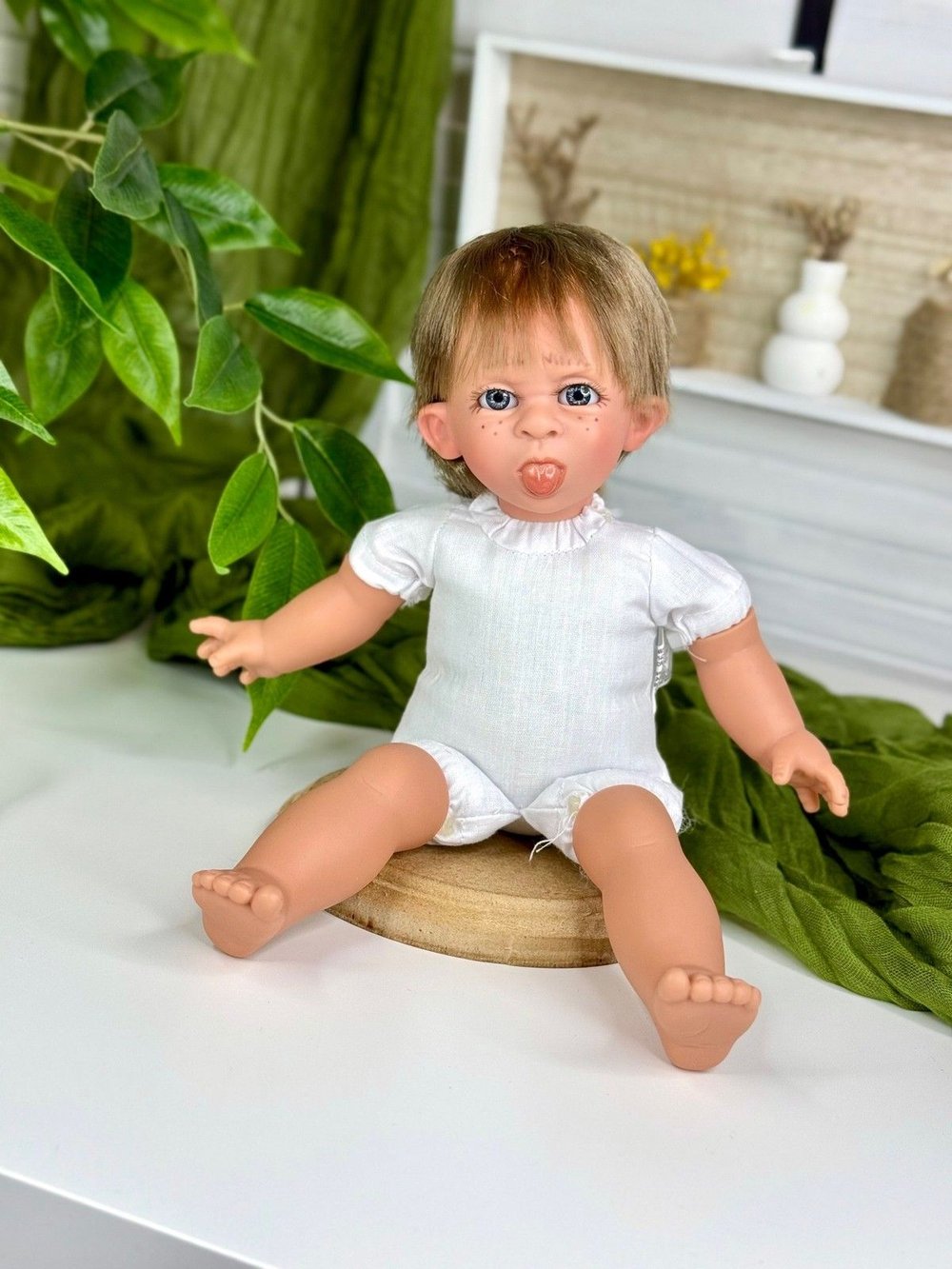 Кукла LAMAGIK мягконабивная  28см Gestito (10003)