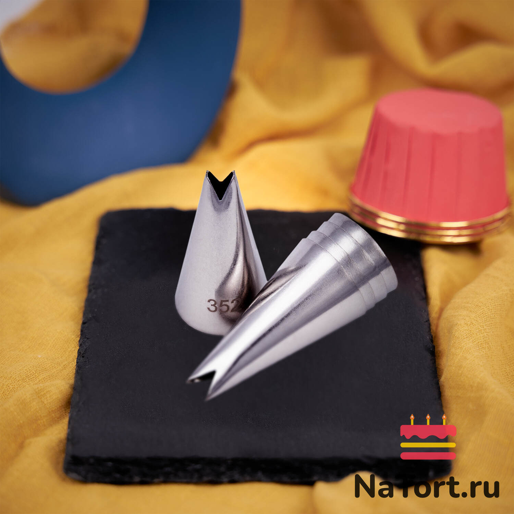 Насадка кондитерская №352 «Листок»
