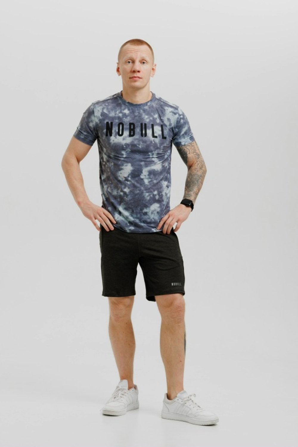 Футболка NOBULL серая в пятнах