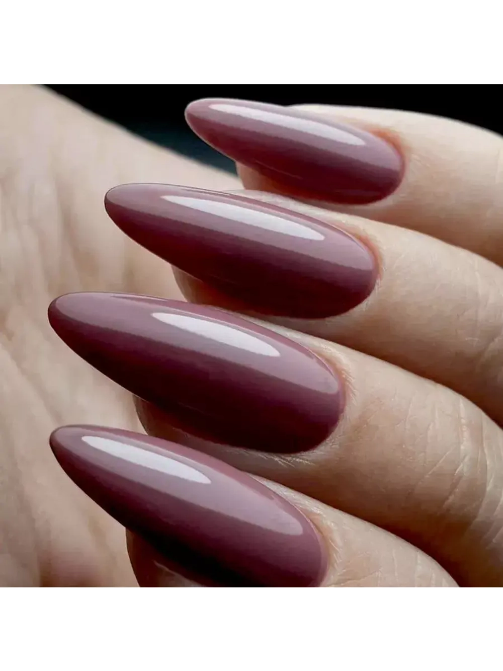 Гель лак Luxio Plush для ногтей 15 мл бежевый