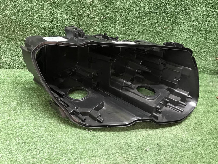 Корпус фары правый VW Tiguan 2 (2016-2020)