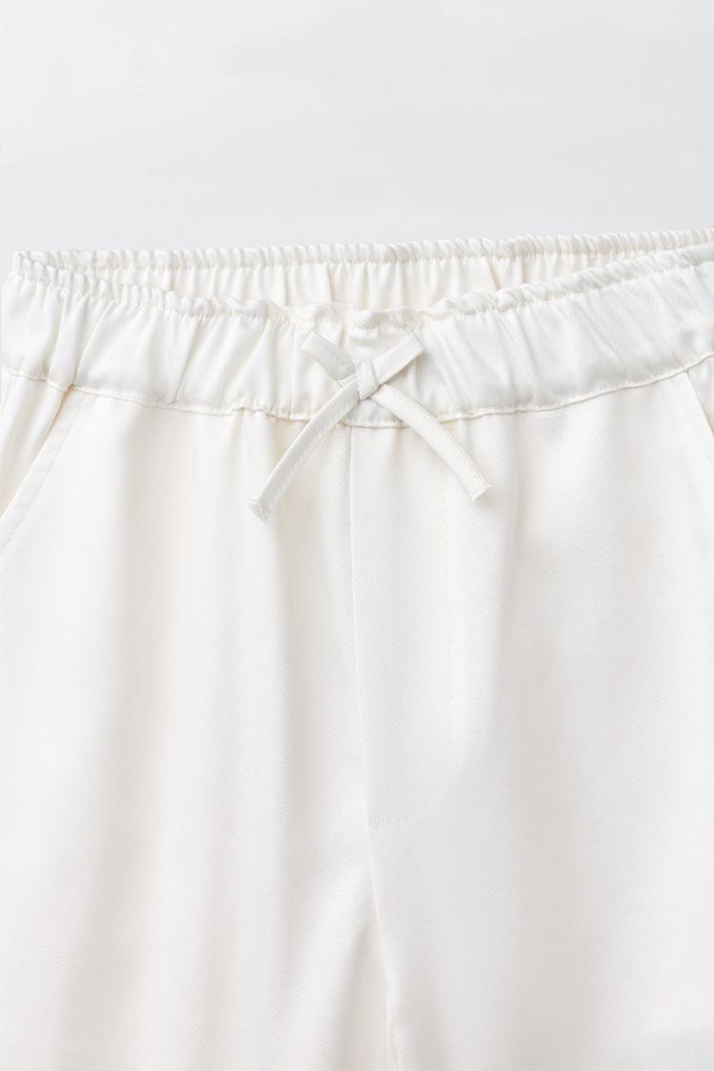 ZARA БРЮКИ BARREL С ЗАЩИПАМИ, ЭКРЮ