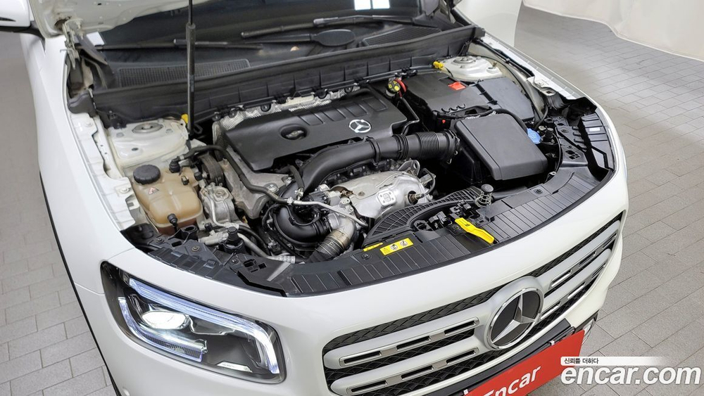 Mercedes-Benz GLB-Class X247 GLB220 (11.2020)