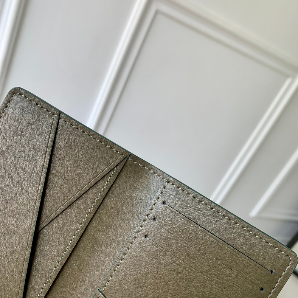 Louis Vuitton Pocket Organizer