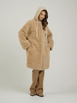 Шуба женская чебурашка из шерсти тедди, бежевая, SilverFox