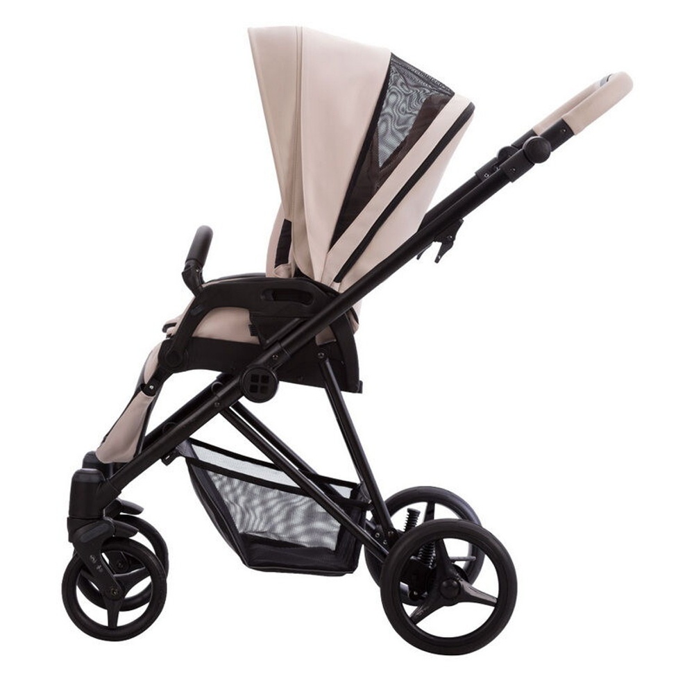 Детская коляска Bebetto Yoddi Pro 3 в 1 с автокреслом Avionaut Cosmo 01 св.бежевая кожа