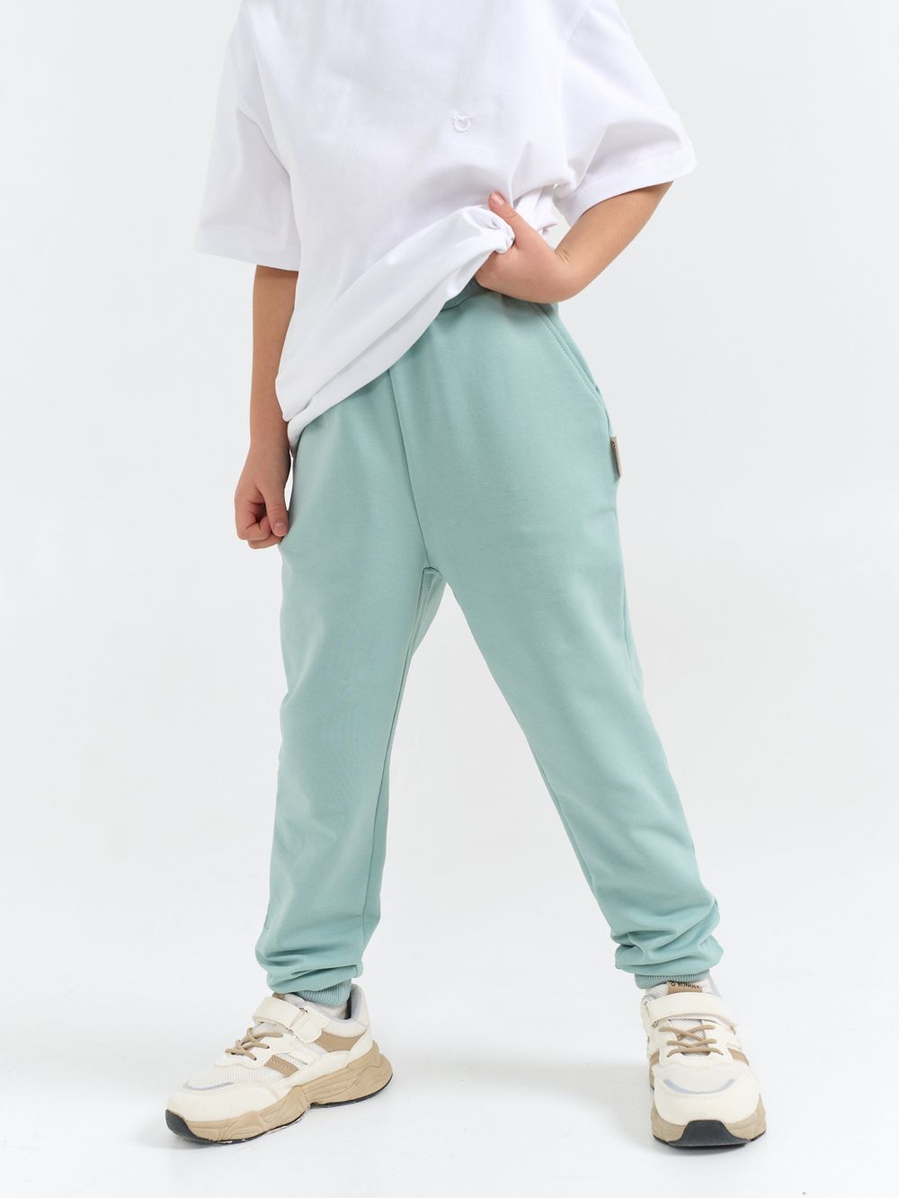 Джоггеры облегченные "Ментол" с карманами