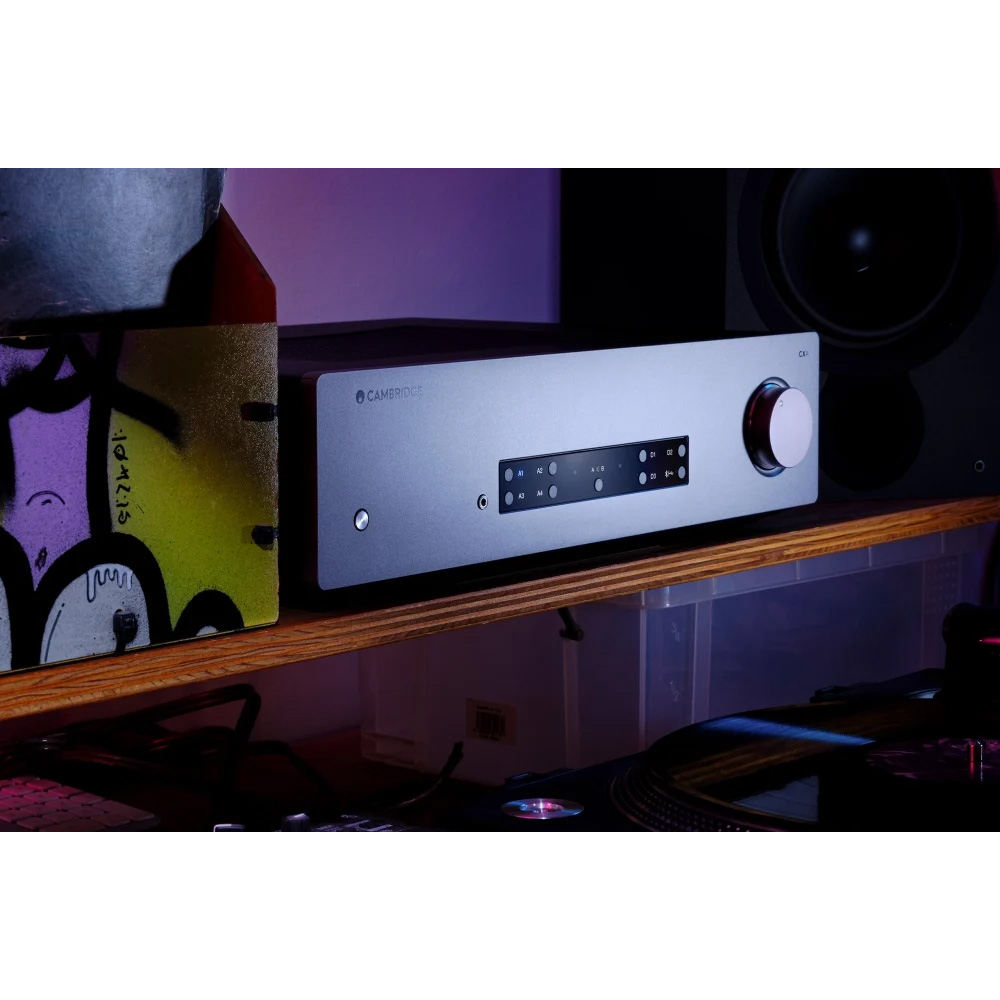 Cambridge Audio CXA81 MKII Lunar Grey — интегральный стереоусилитель премиум-класса