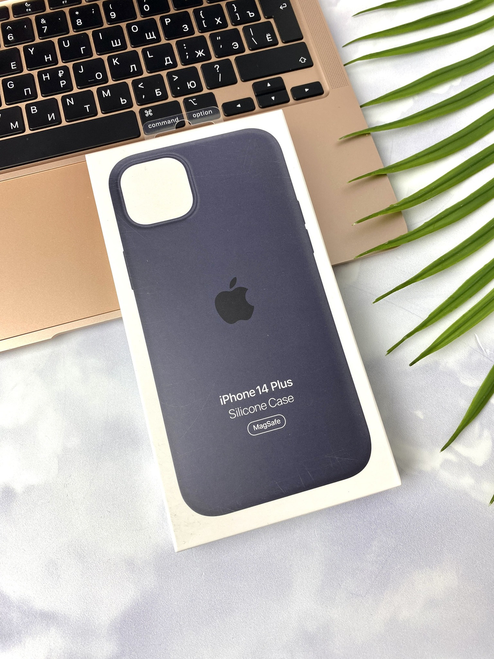 Silicone case Lux MagSafe. iPhone 14 Plus