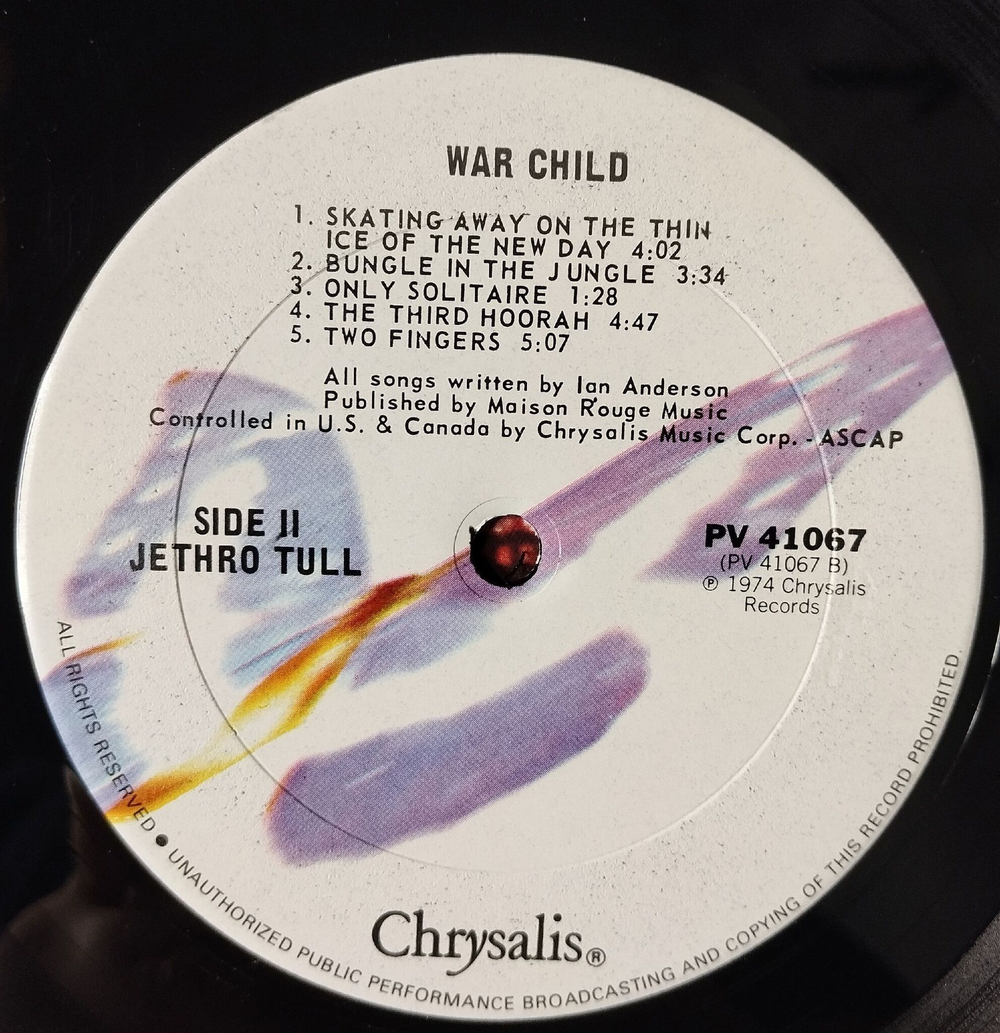 Винтажная виниловая пластинка LP Jethro Tull War Child (USA 1983) Queen And Country