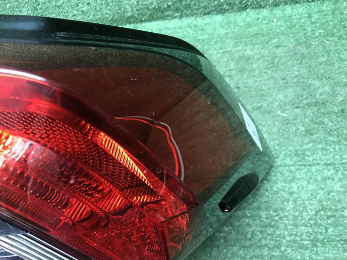 Фонарь правый внешний Toyota RAV4 5 XA50 (2018-н.в.)