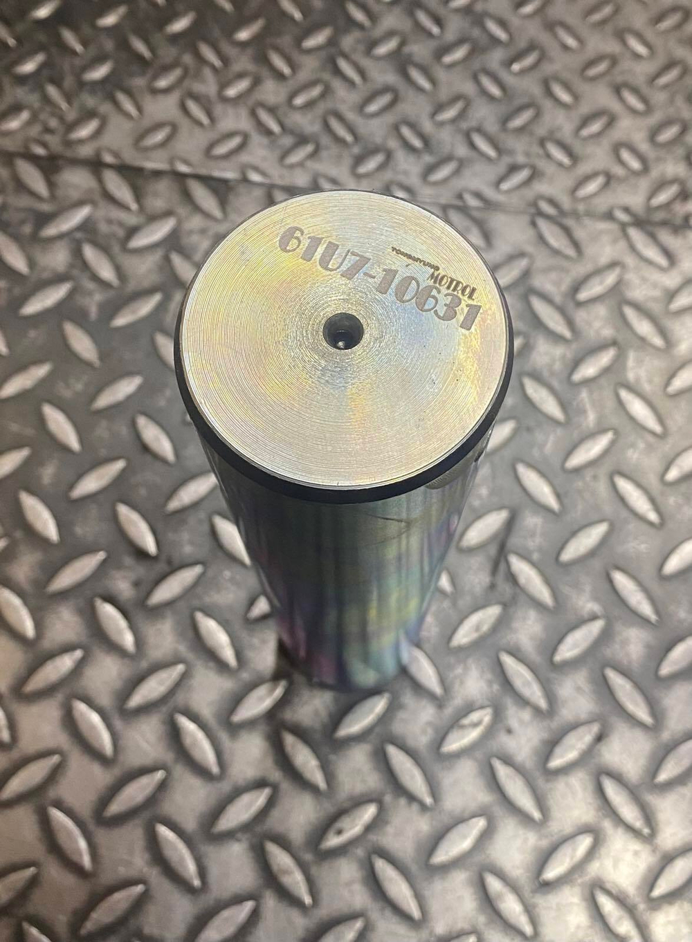 Палец 61U7-10631