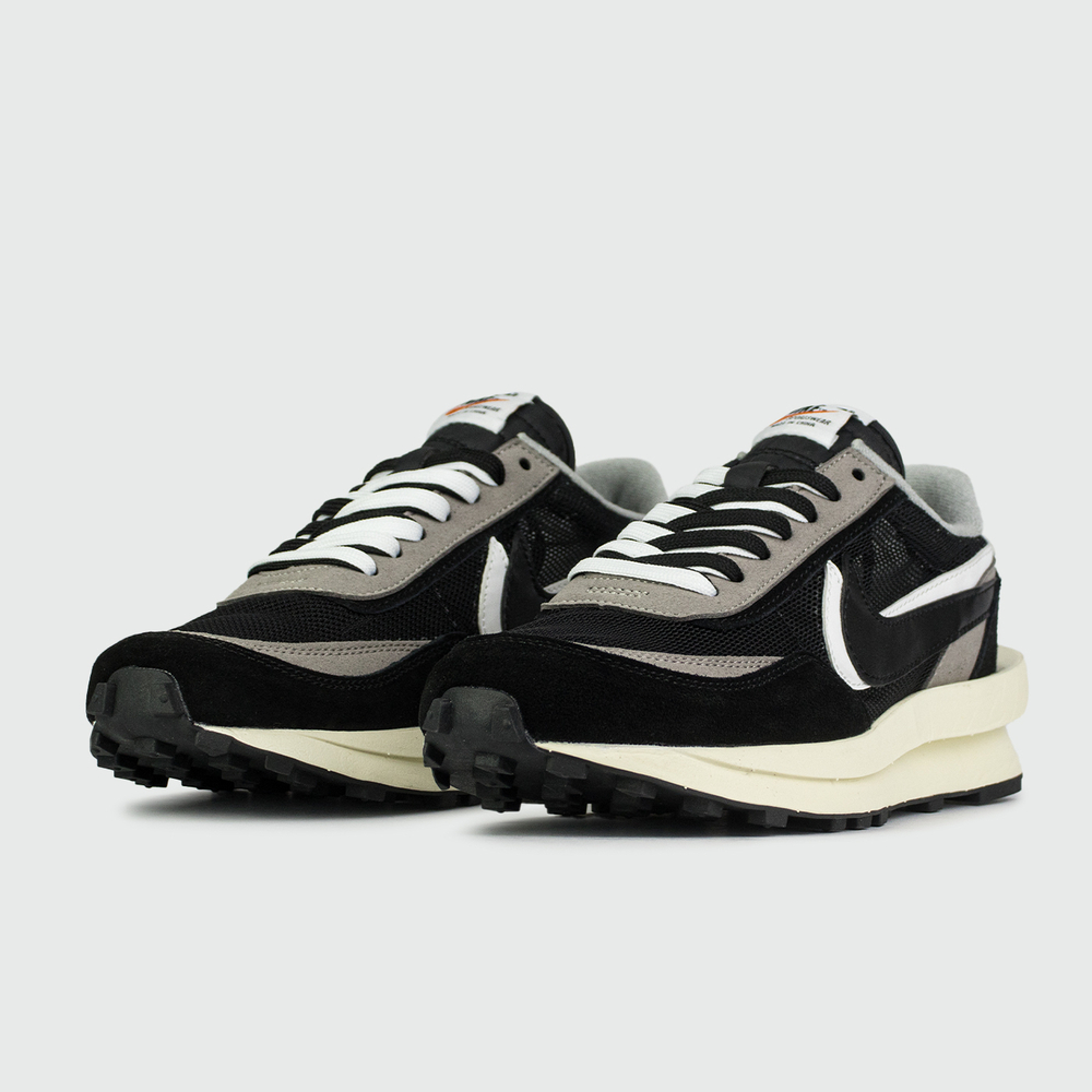 Кроссовки Nike Waffle Daybreak x SACAI Black / White