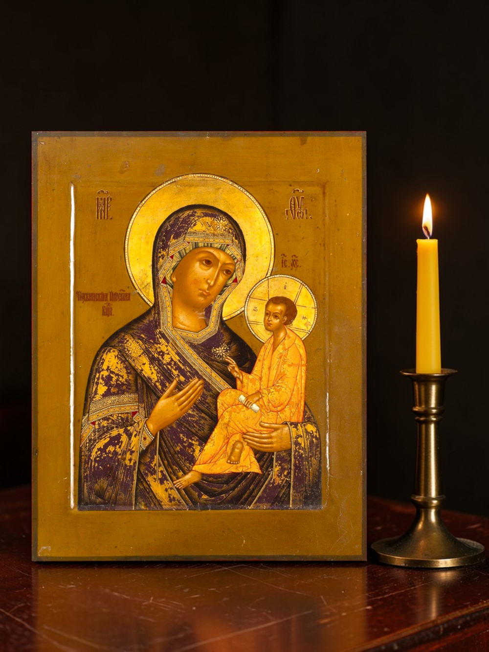 Тихвинская икона Божией Матери деревянная на левкасе