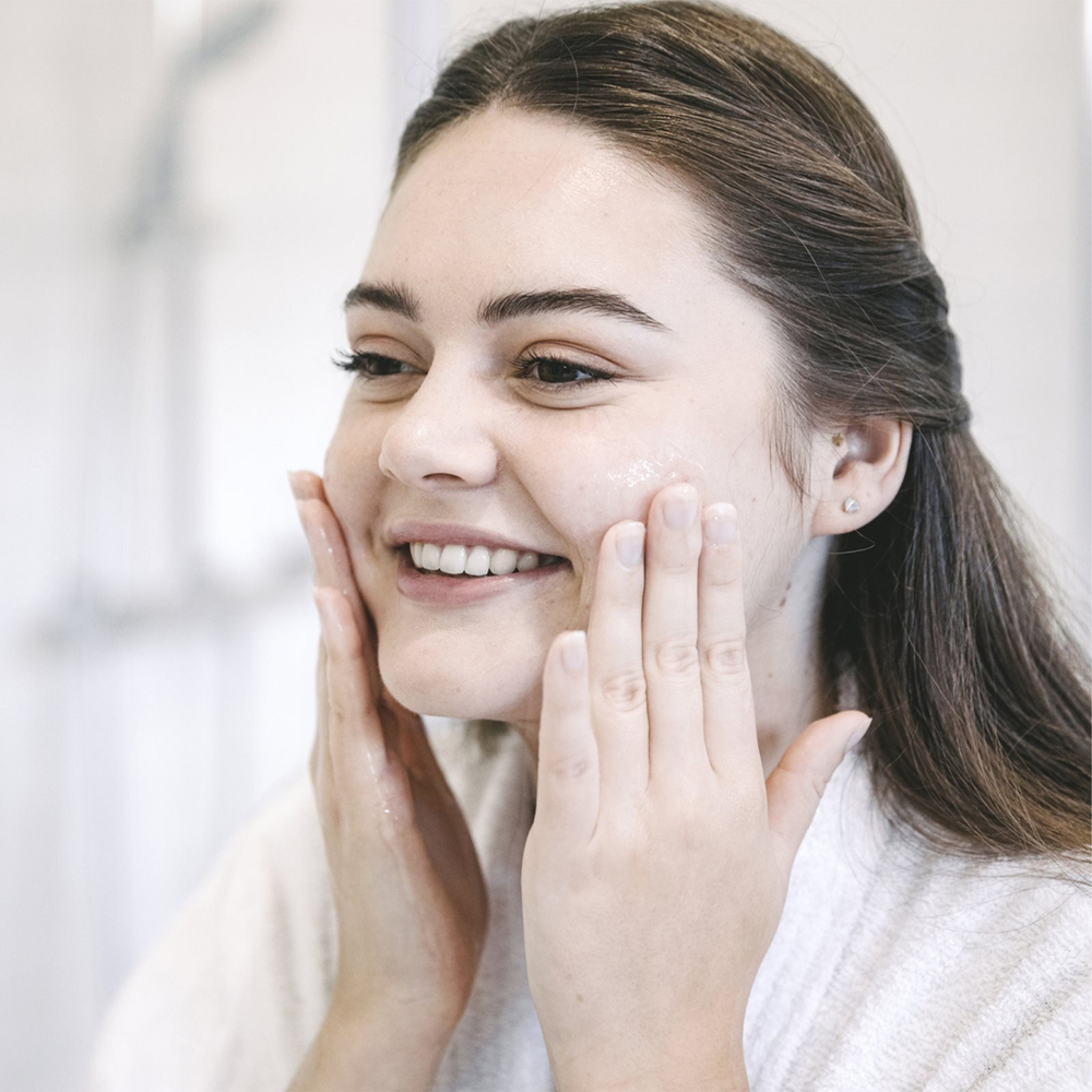 Uriage Eau Thermale Water Jelly - освежающий и очищающий гель для жирной и комбинированной кожи /   150  ml  / GTIN 3661434009426
