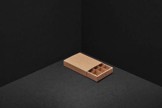 Упаковка для 12 шоколадных конфет