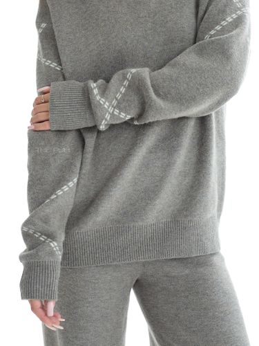 Костюм трикотажный темно-серого цвета