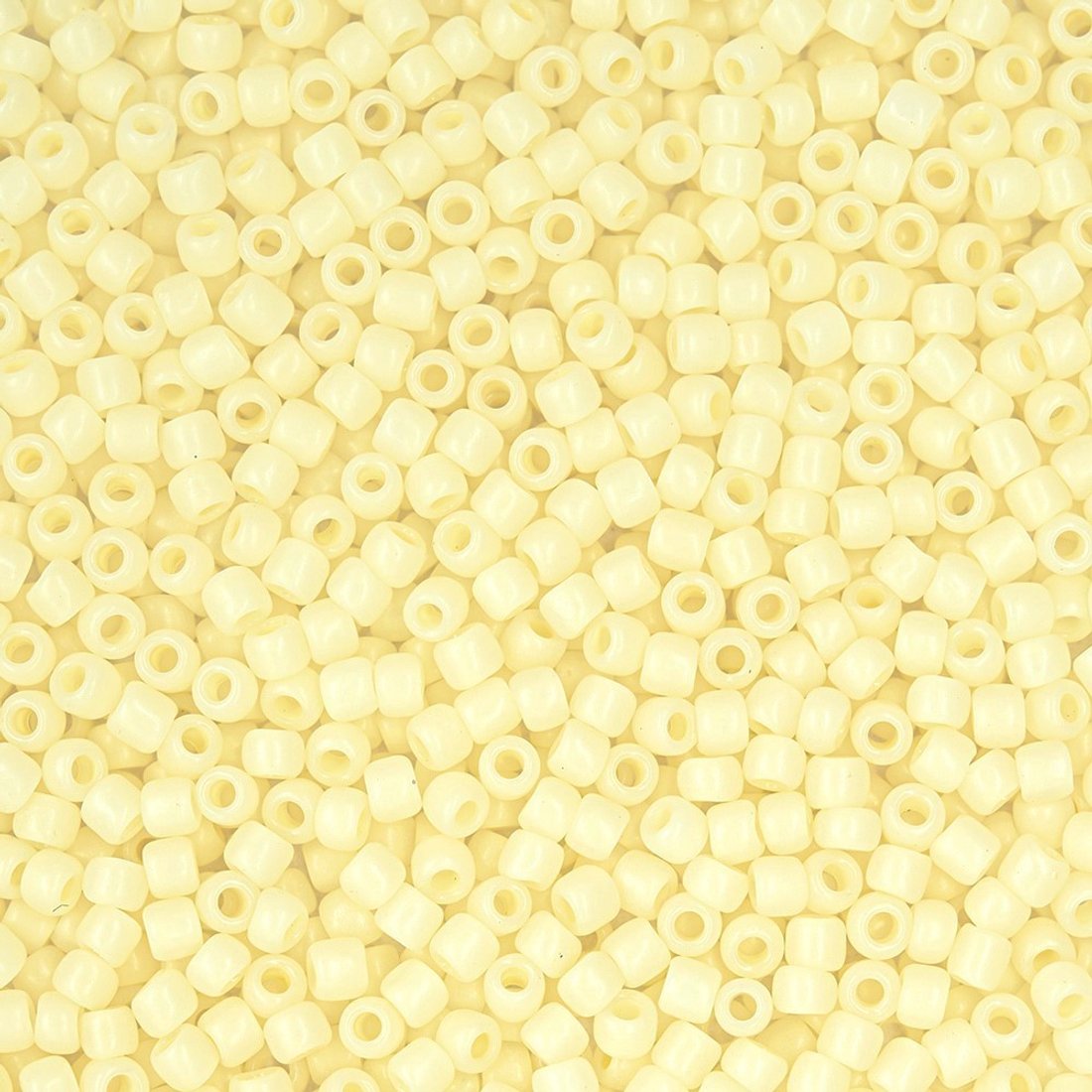 Японский бисер TOHO Round 11/0 (№142F), жемчужный матовый