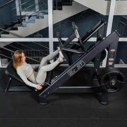 E7056 Жим ногами