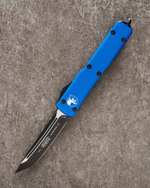Автоматический складной нож Microtech Ultratech Carpenter Navy Blue Aluminium VG-10 123-1BL (синий)