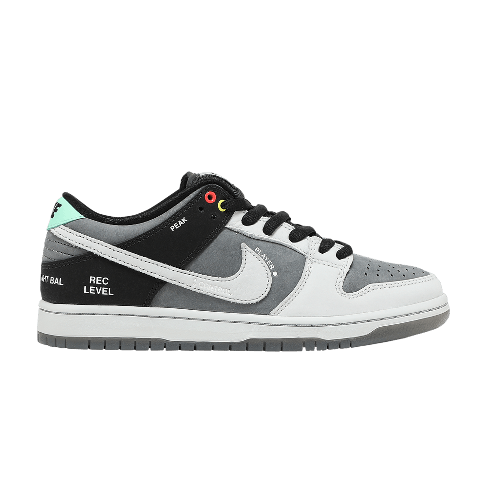 Кроссовки Nike Dunk Sb Pro Iso "Vx1000 Camcorder"