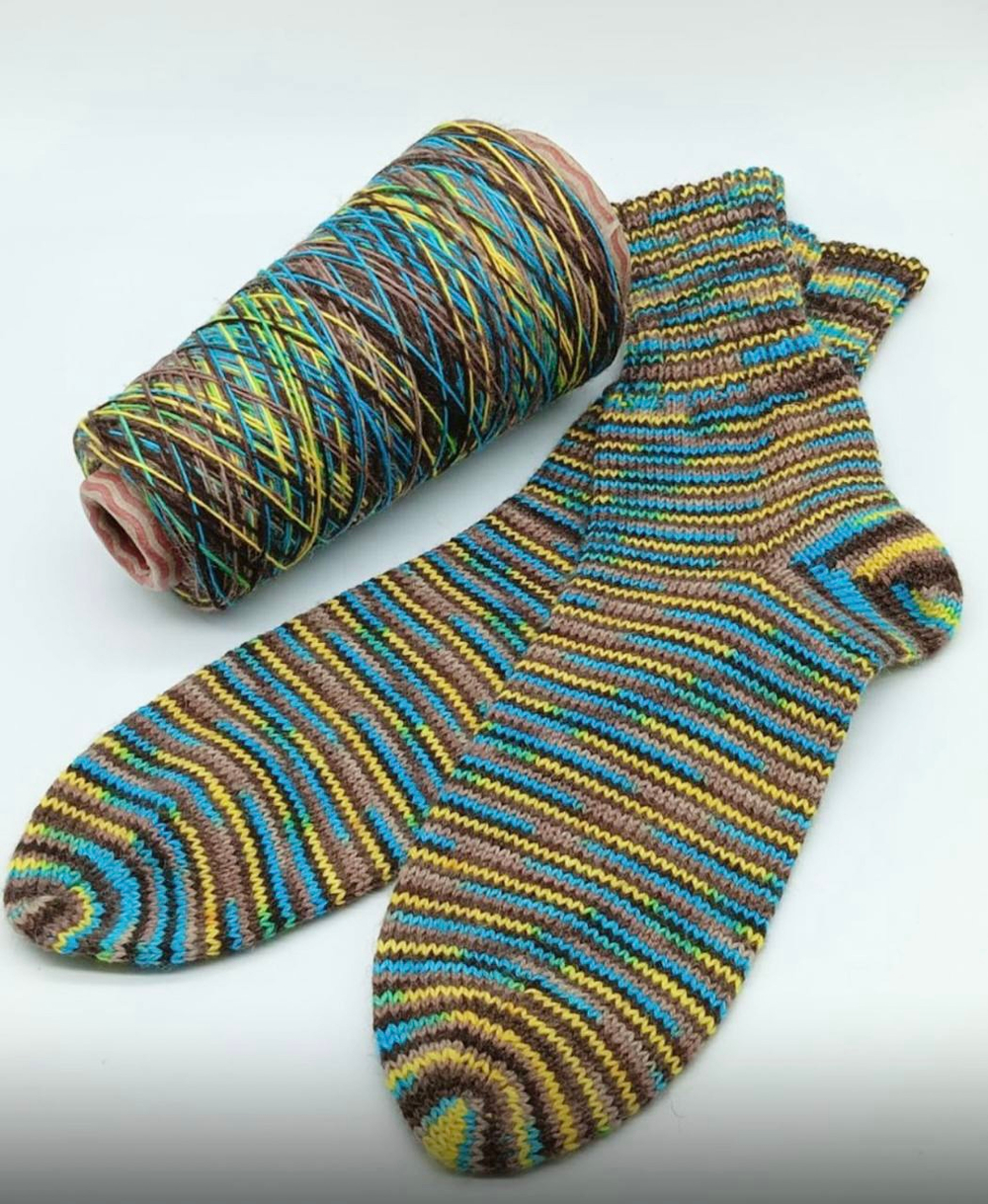 Caliza - Italy Stock- 75% шерсть, 25% п/а; 420м/100гр., мультиколор салатовый