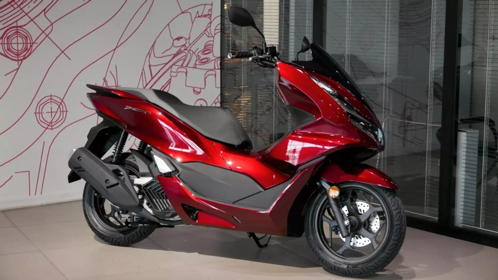 Скутер Honda PCX125